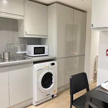 Cozy En-Suite Near Stratford London Eksteriør bilde
