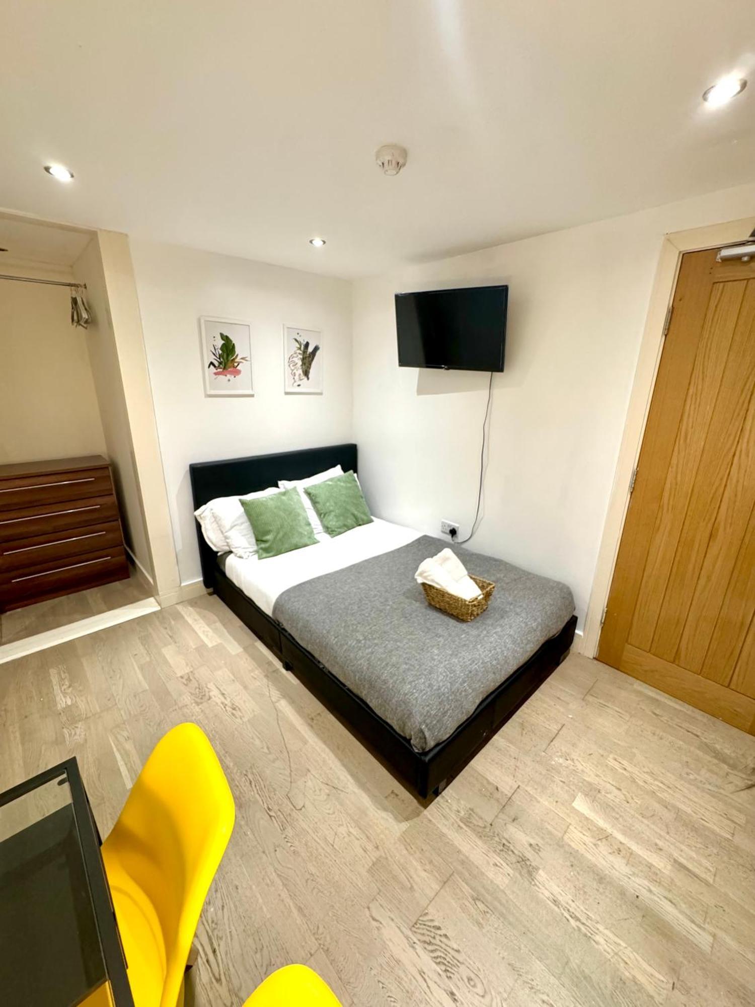 Cozy En-Suite Near Stratford London Eksteriør bilde
